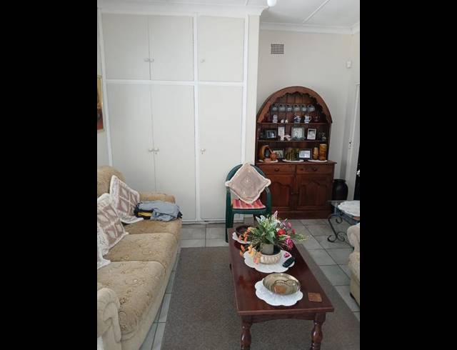 2 BEDROOM PROPERTY TO RENT IN OUDEDORP